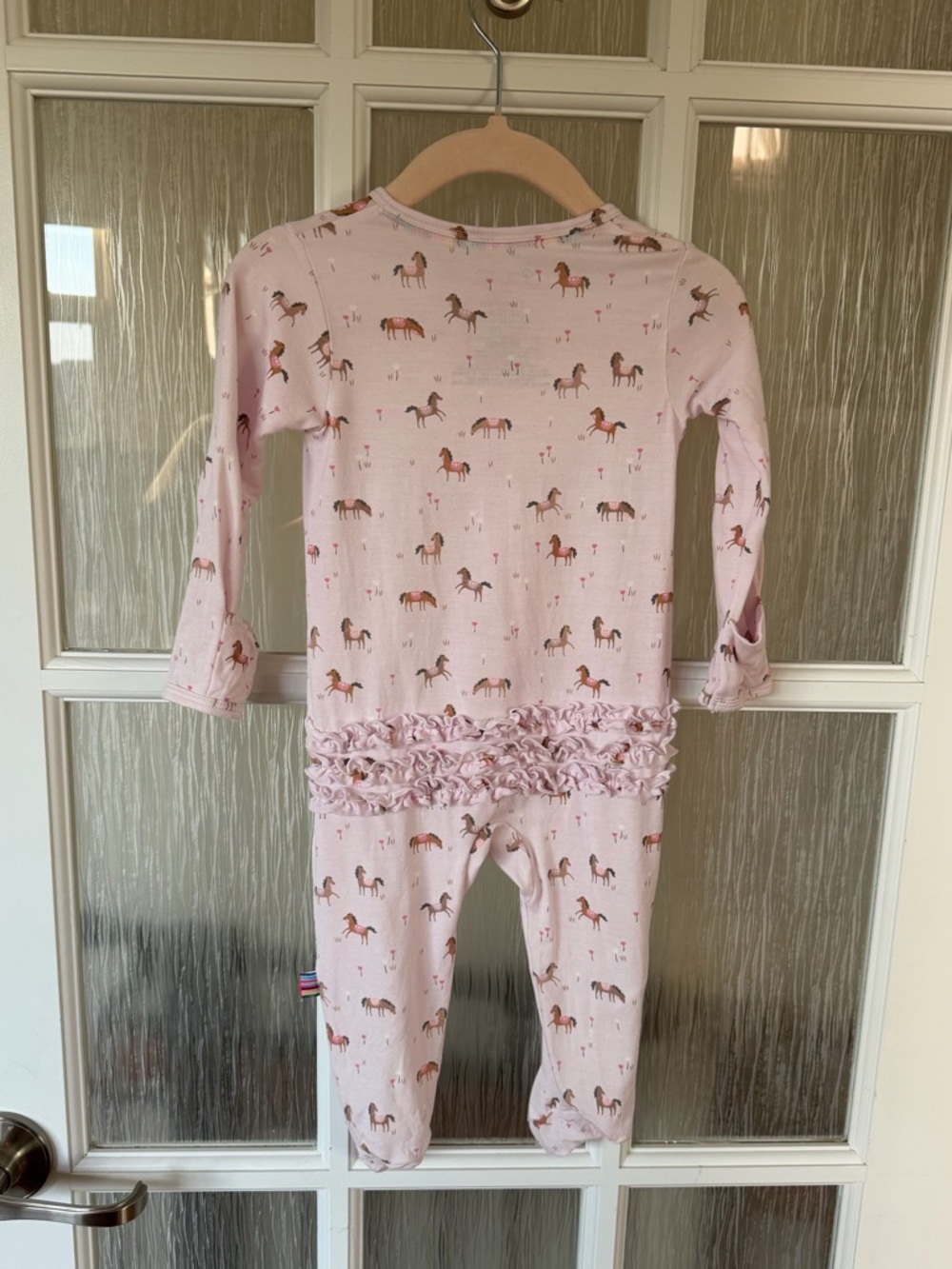 Set of 2 Magnetic Me Onesies (3-6 month) - Picture 5 of 6